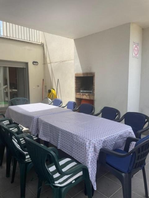 Chalet Adosado Entero, Bbq Y Piscina Comunitaria Sabiñánigo Eksteriør billede